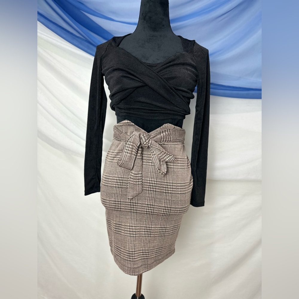 Brown pencil skirt mini